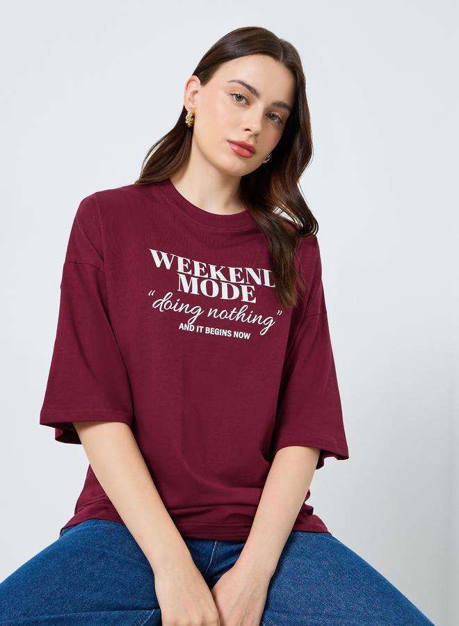 ستايلي تيشيرت بطبعة شعار - Image 5